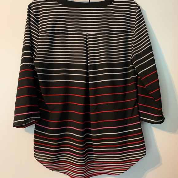 ♦️NY&C striped v-neck 3/4 sleeve top Medium - Picture 6 of 10